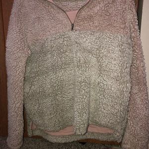 thread and supply sherpa quarter zip
